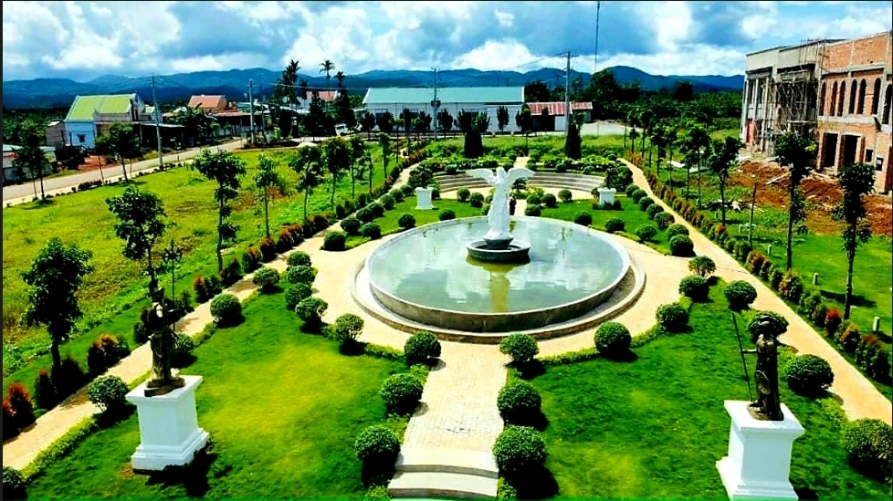 Bán đất mặt tiền Nguyễn Văn Cừ, Bảo Lộc diện tích 246m2 giá chỉ 990tr